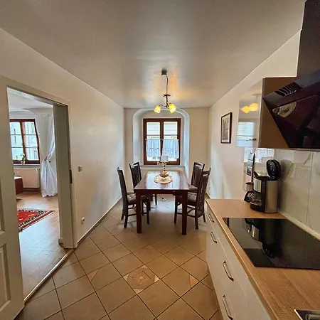 Fw 40 -grosszuegige In Der Altstadt Mit Balkon Görlitz