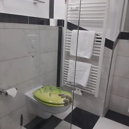 Fw 40 -grosszuegige In Der Altstadt Mit Balkon Apartman *